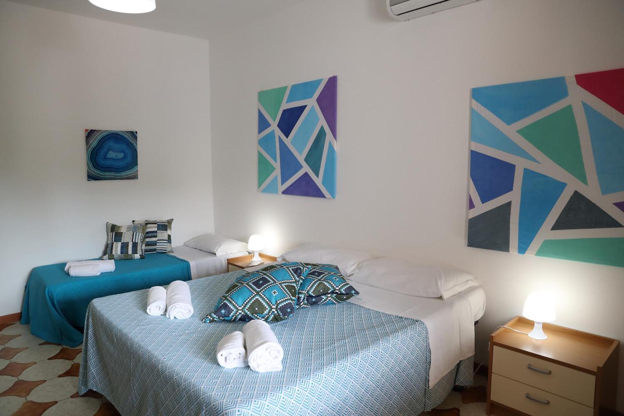 Villa Benny San Vito Lo Capo Rum bild