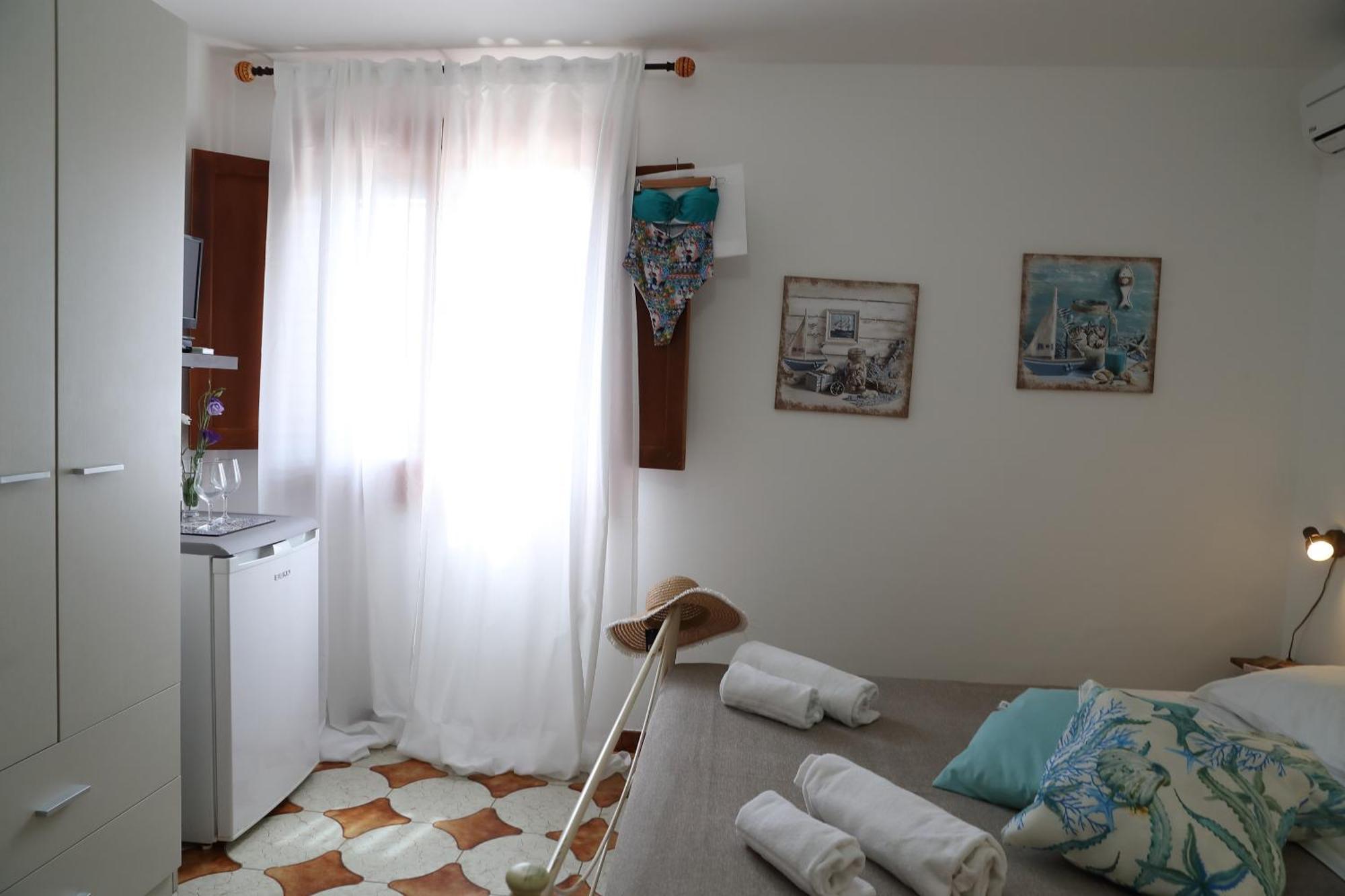 Villa Benny San Vito Lo Capo Rum bild