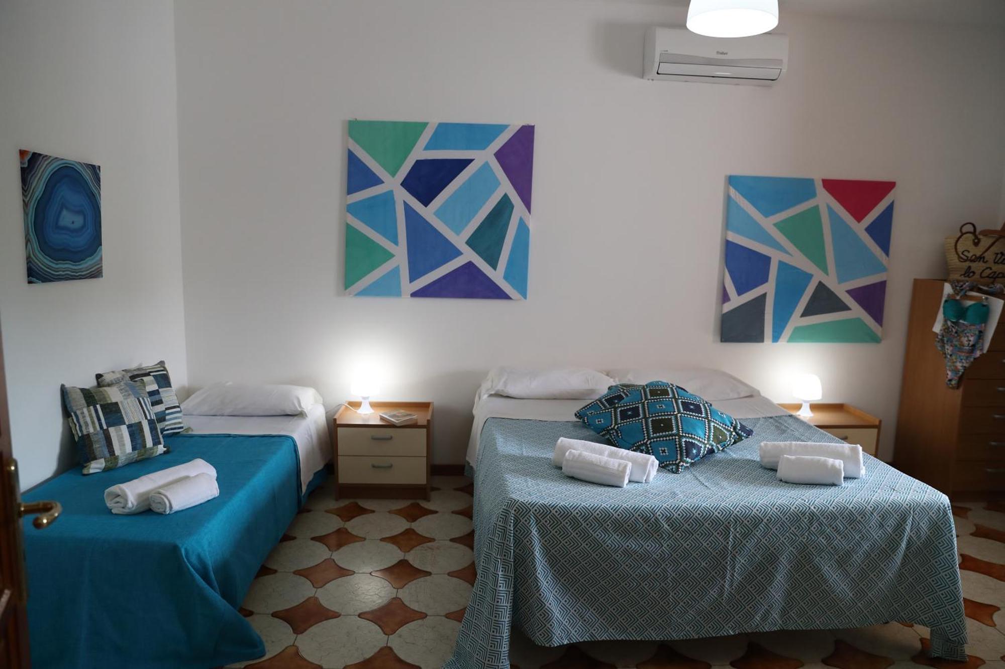 Villa Benny San Vito Lo Capo Rum bild